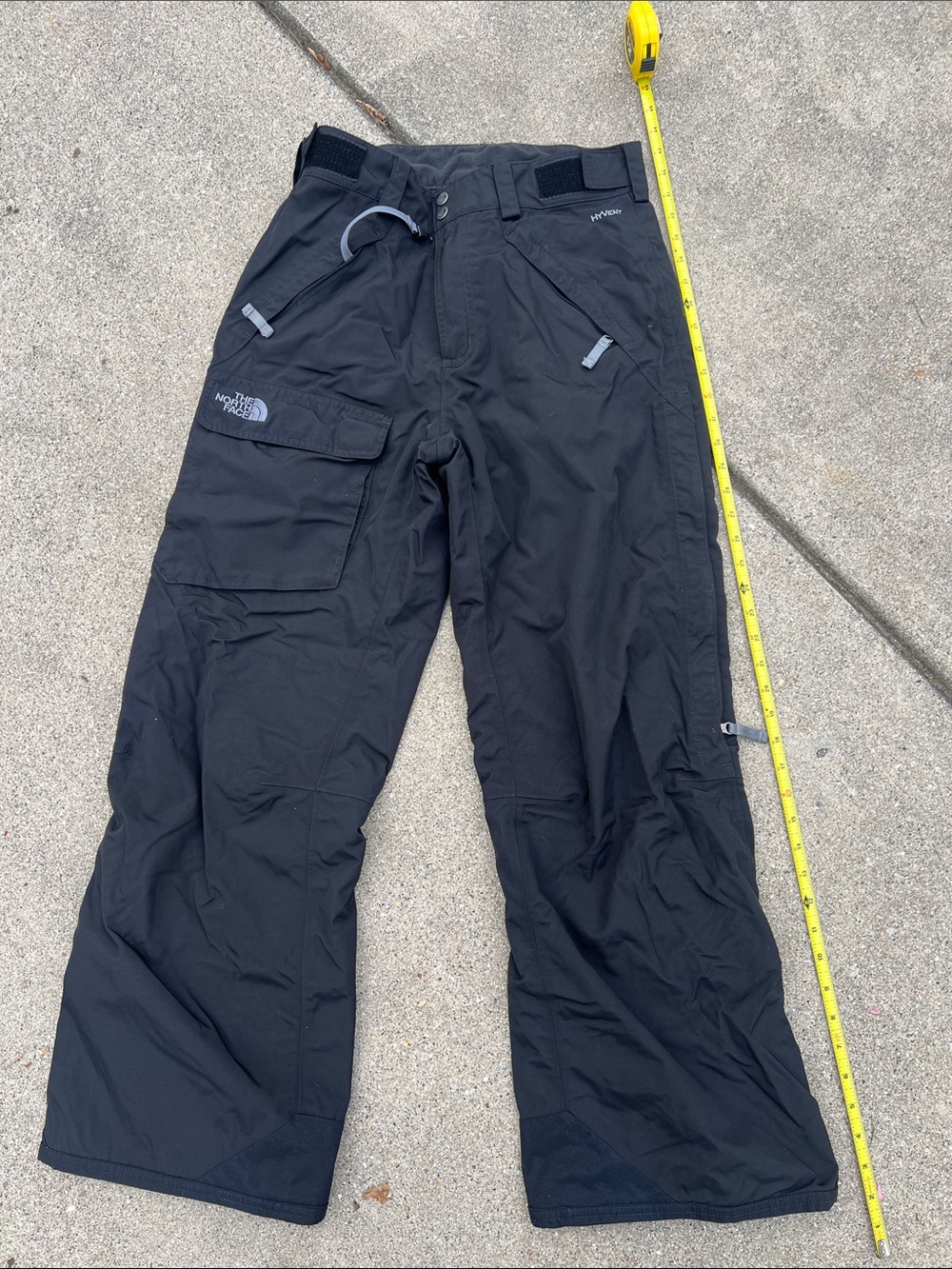 The North Face HyVent Men's Small Black Insulated Cargo Ski Snow Pants